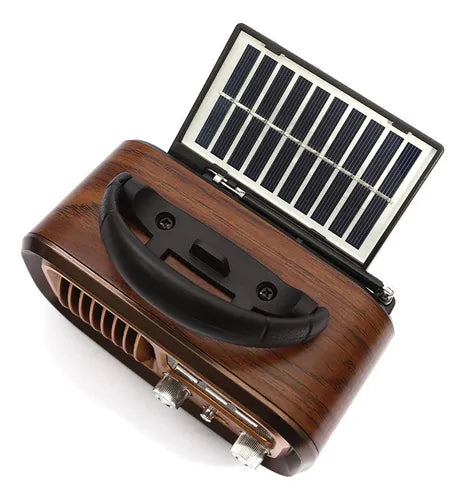 Radio Vintage con Panel Solar